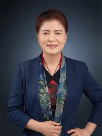 신강자
