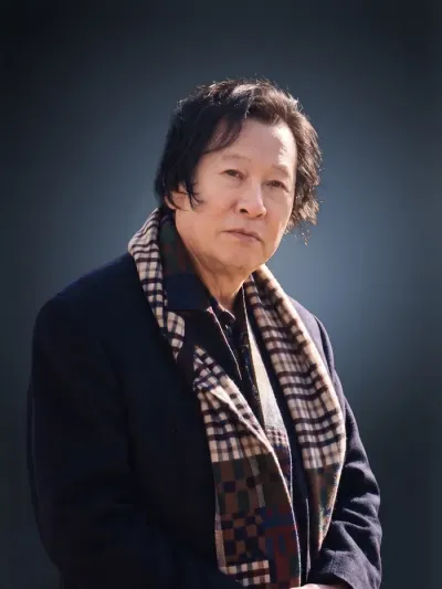 최복은