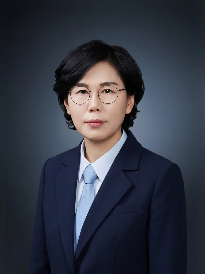 손유진